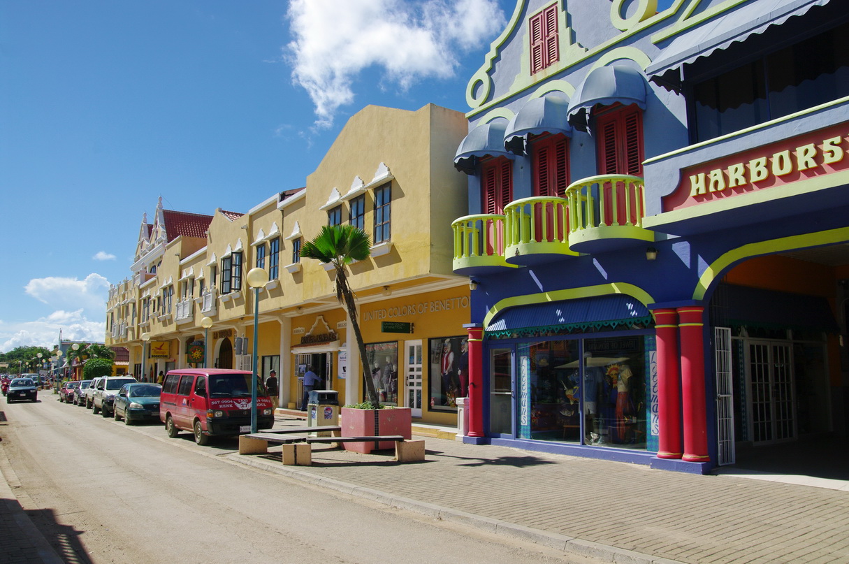 Foto fra Kralendijk, Saba – BONAIRE-kralendijk-kaya-grandi-1