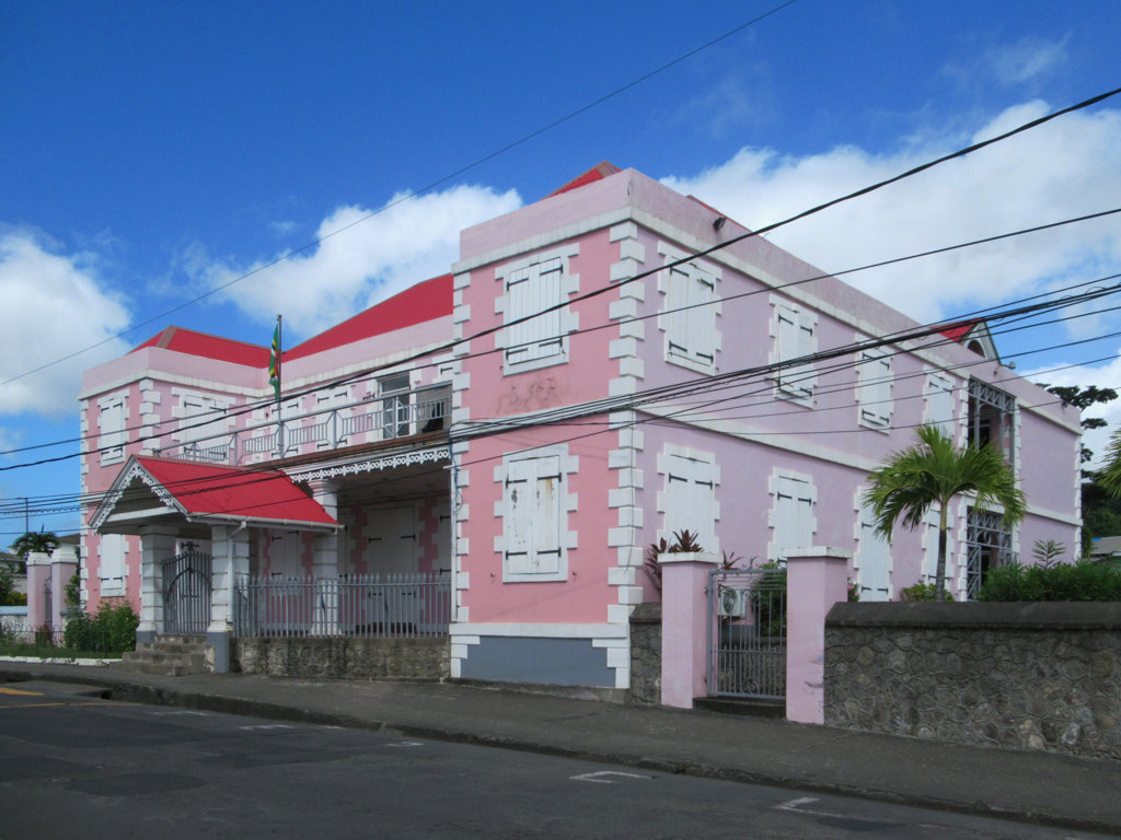 Foto fra Roseau, Dominica – Parliament Building