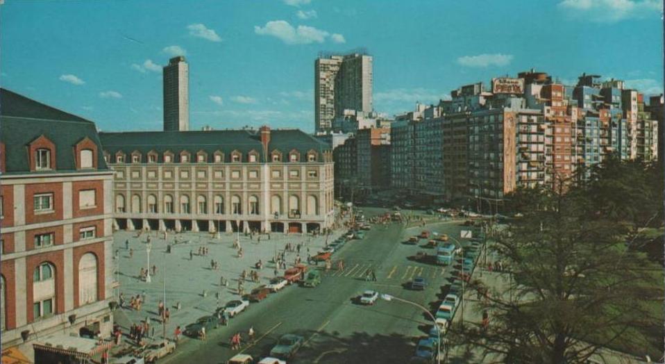 Foto fra Mar del Plata, Argentina – Boulevard Maritimo, Casino y Plaza Colon (Grafica SA 3076)