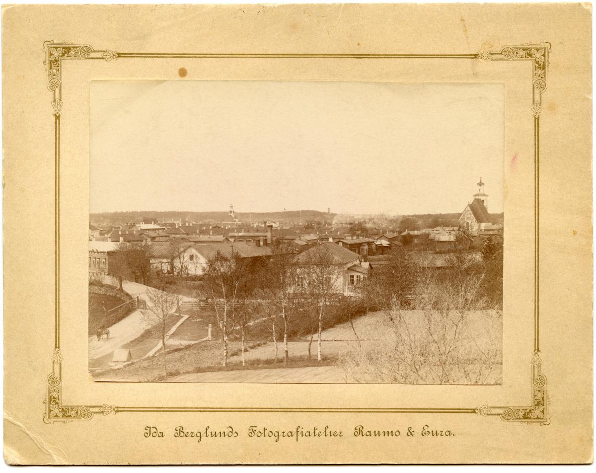 Foto fra Rauma, Finland: Näkymä Blåsbackalta kohti Rauman kaupunkia 1890 (RMK3342+(numero))