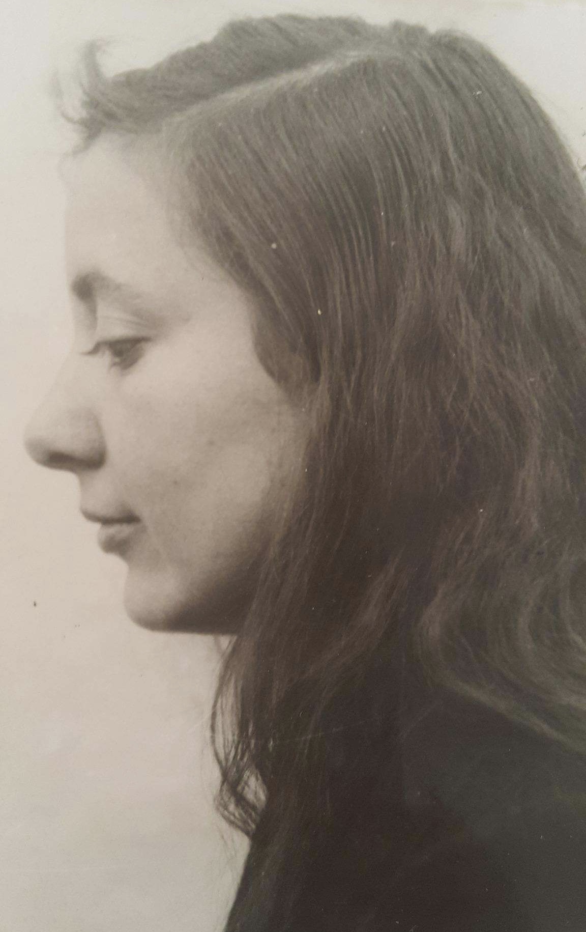 Foto fra Kokari, Hellas – Musine Kokalari (side portrait)
