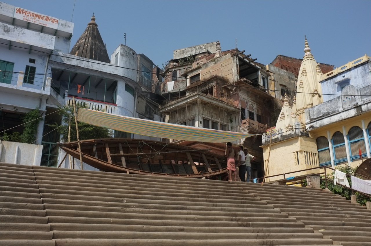 Foto fra Shihara, Jemen – Ghats in Varanasi, Uttar Pradesh, India 25075)