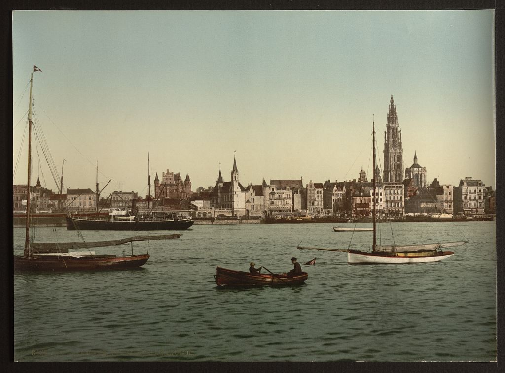 Foto fra Antwerpen, Belgia: Antwerp, Belgium, from the left bank of the Scheldt (ca. 1890-1900)