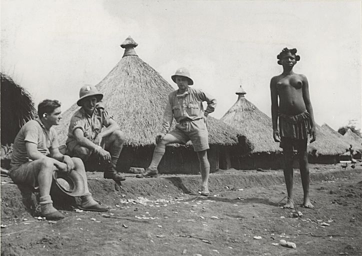 Foto fra Bangui, Den sentralafrikanske republikk – Soldiers of the Forces Françaises Libres near Bangui