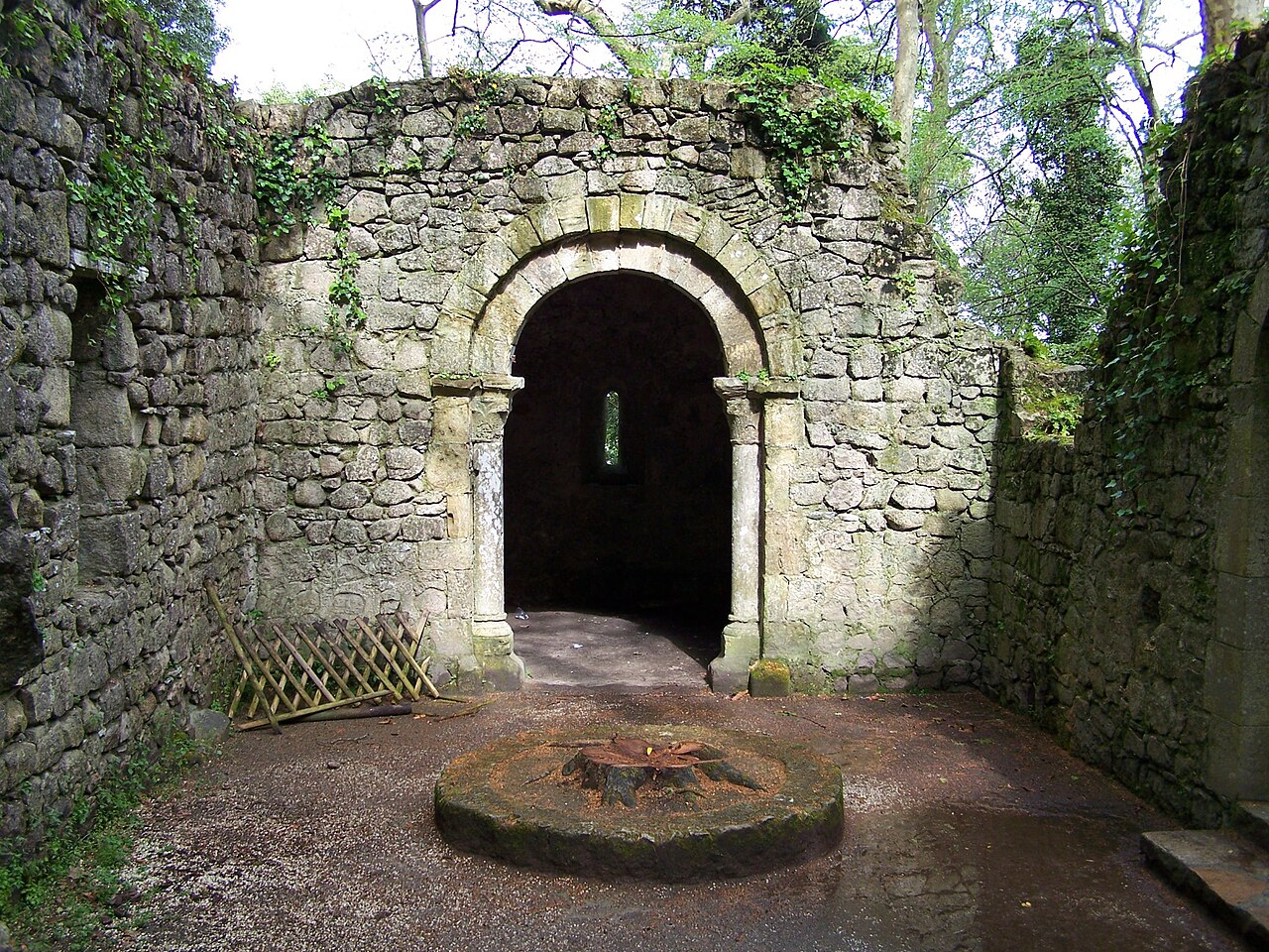 Foto fra Sintra, Portugal – Castelo-Mouros Capela