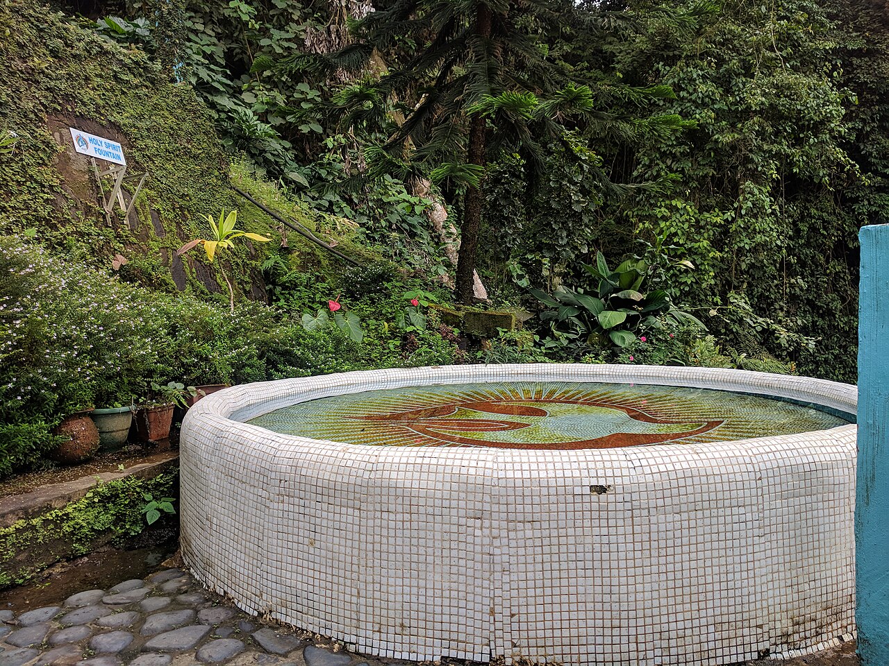 Foto fra Buea, Kamerun – Holy Spirit Fountain