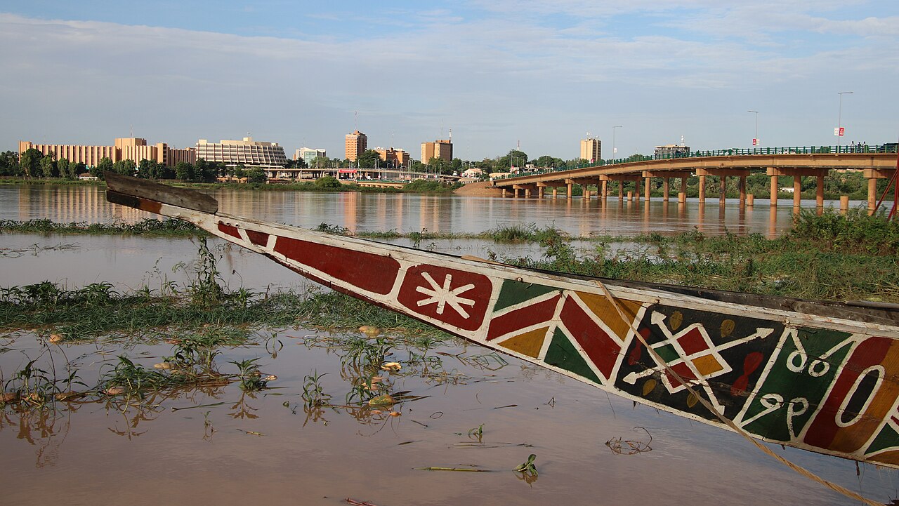 Foto fra Niamey, Niger – Niamey River Front