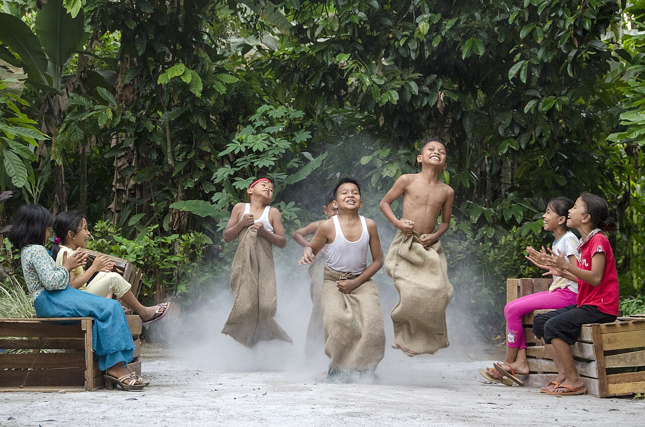 Foto fra Indonesia – Balap Karung