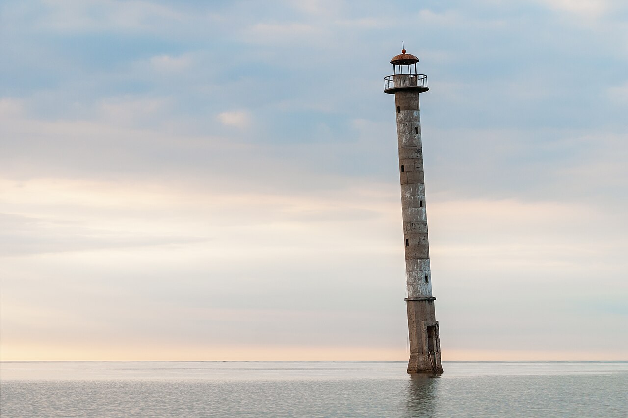 Foto fra Saaremaa, Estland – Kiipsaare leaning lighthouse