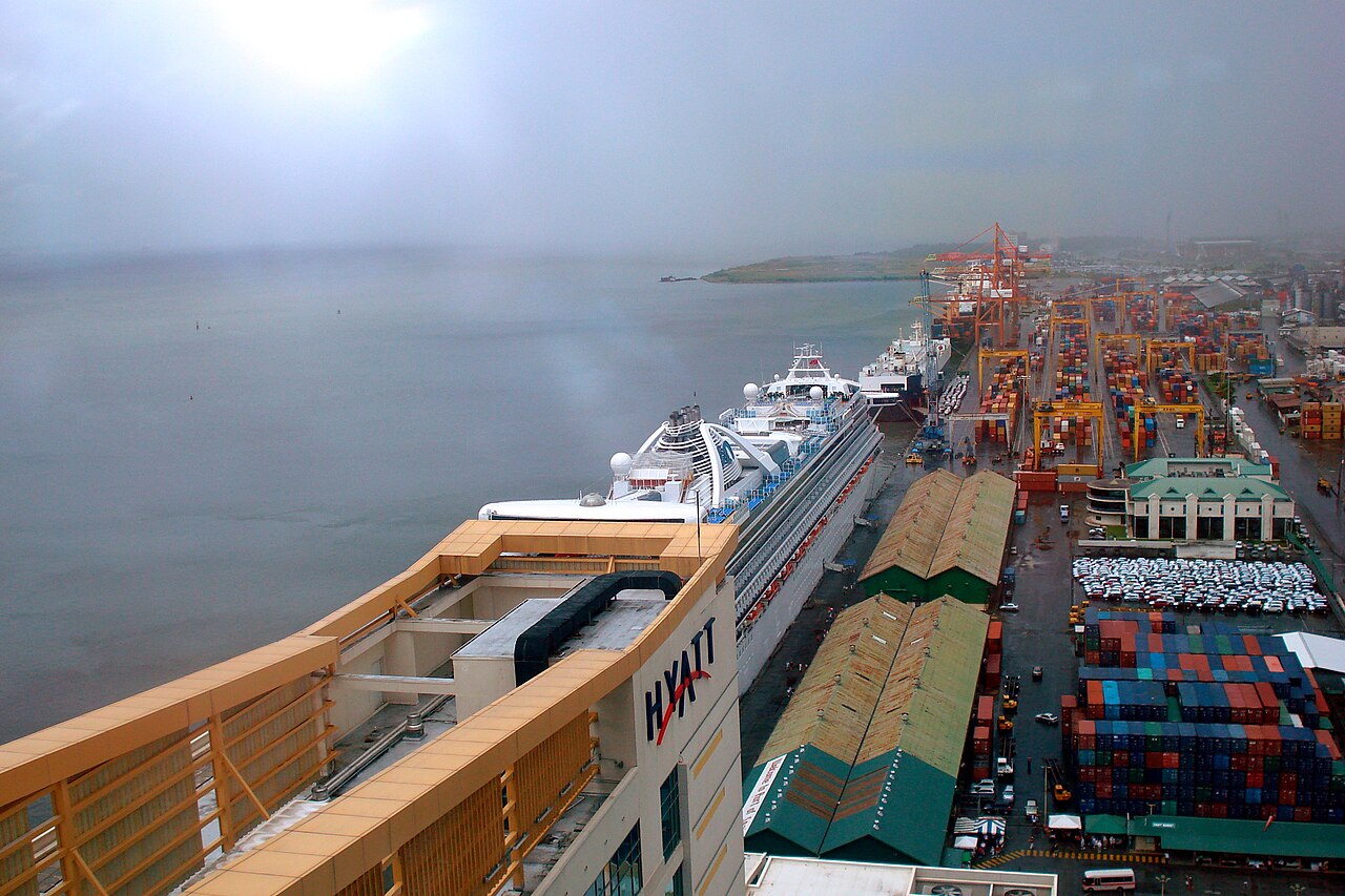 Foto fra Port of Spain, Trinidad og Tobago – CruisehyattPOSdock