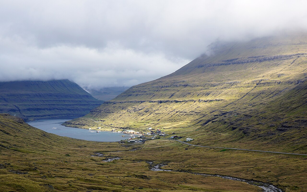 Foto fra Færøyene – Funningsfjordur