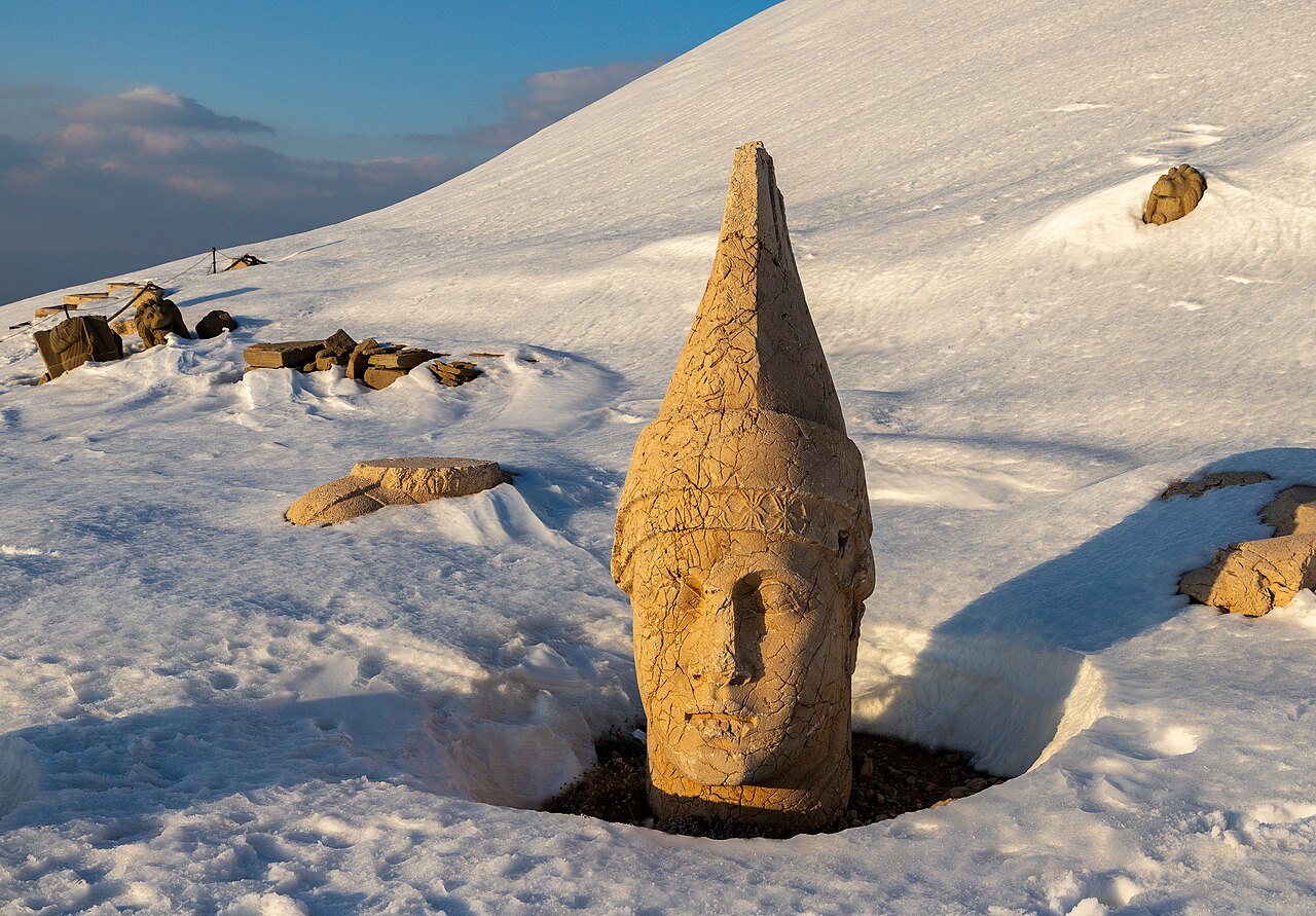 Foto fra Tyrkia – APOLLON NEMRUT MOUNTAIN