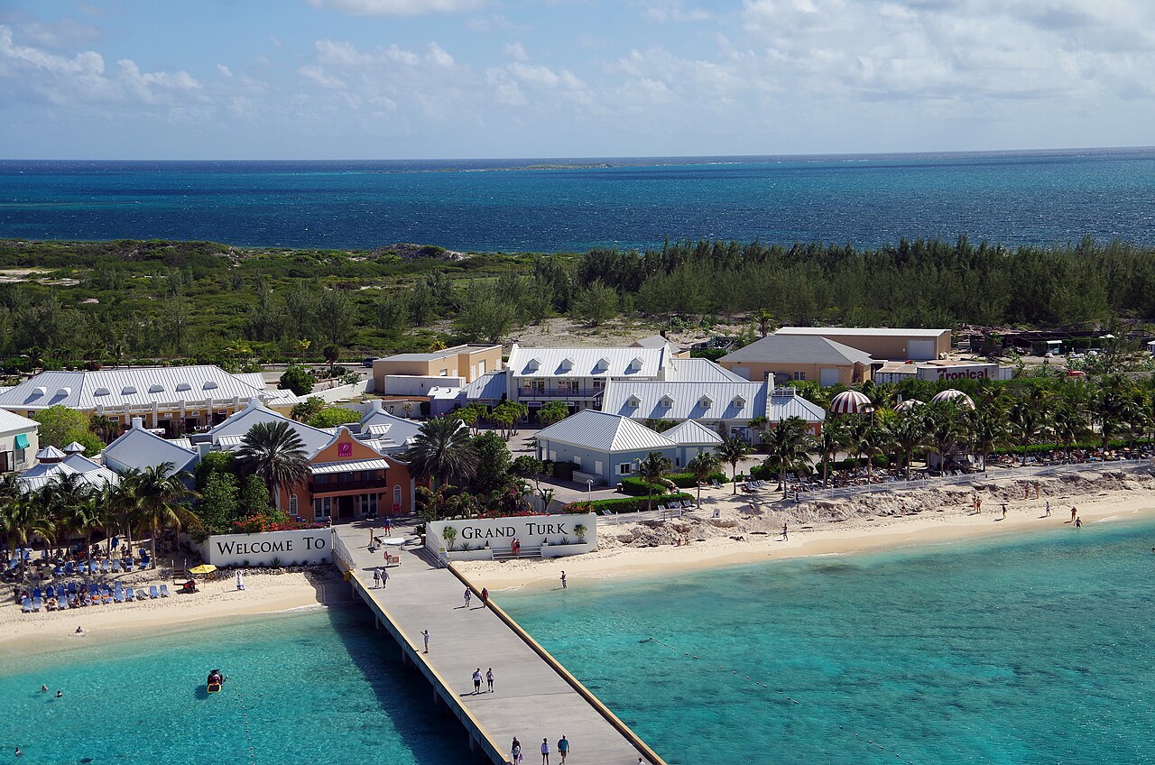 Foto fra Turks & Caicos, Turks- og Caicosøyene – TC-grand-turk-cruiseterminal-2