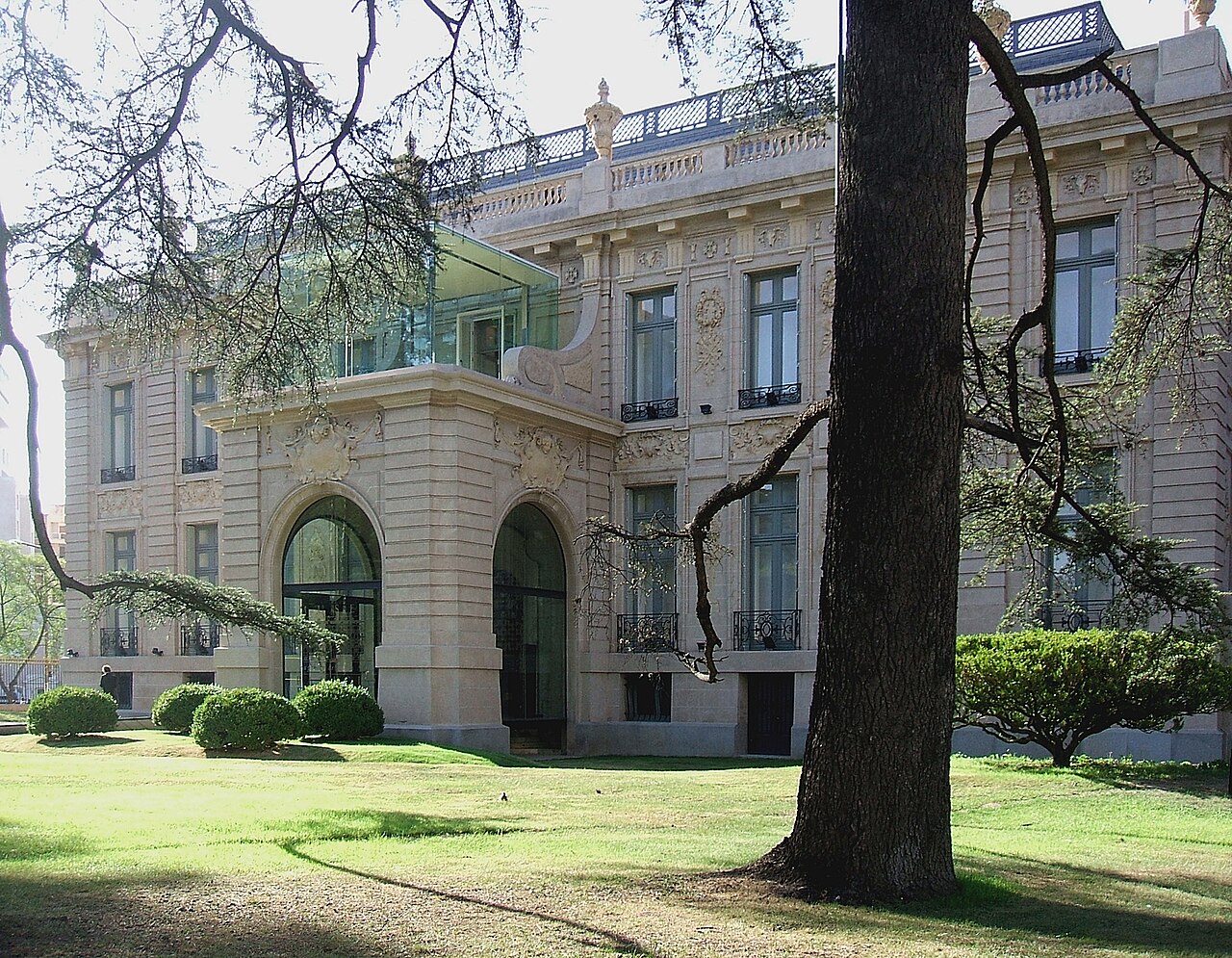 Foto fra Córdoba, Argentina – Fachadapalacioferreyra