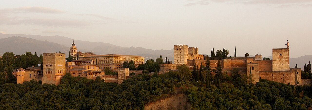 Foto fra Granada, Spania – Alhambra in the evening