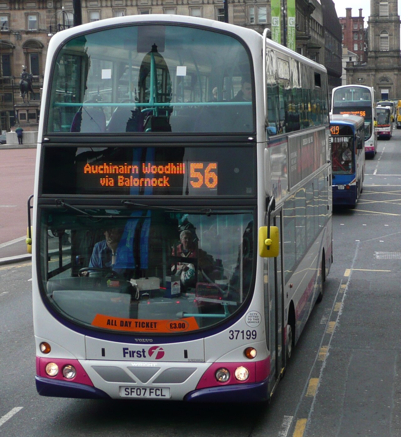 Foto fra Glasgow, Skottland – First 37199 on 56