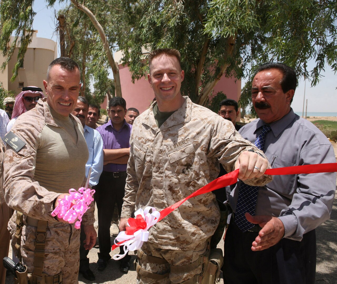 Foto fra Irak – USMC-090601-M-8605C-001