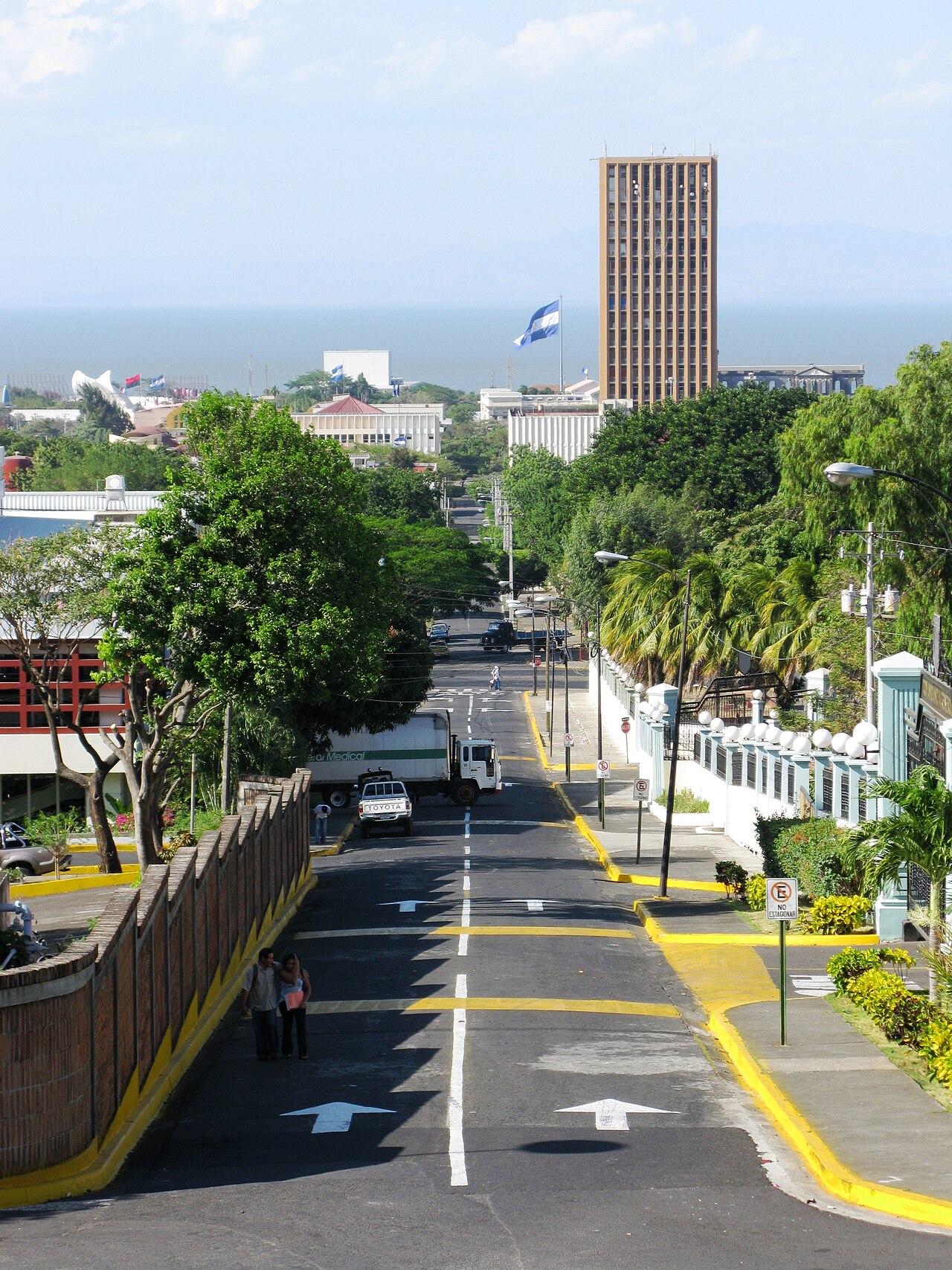Foto fra Managua, Nicaragua – Avenida Roosevelt