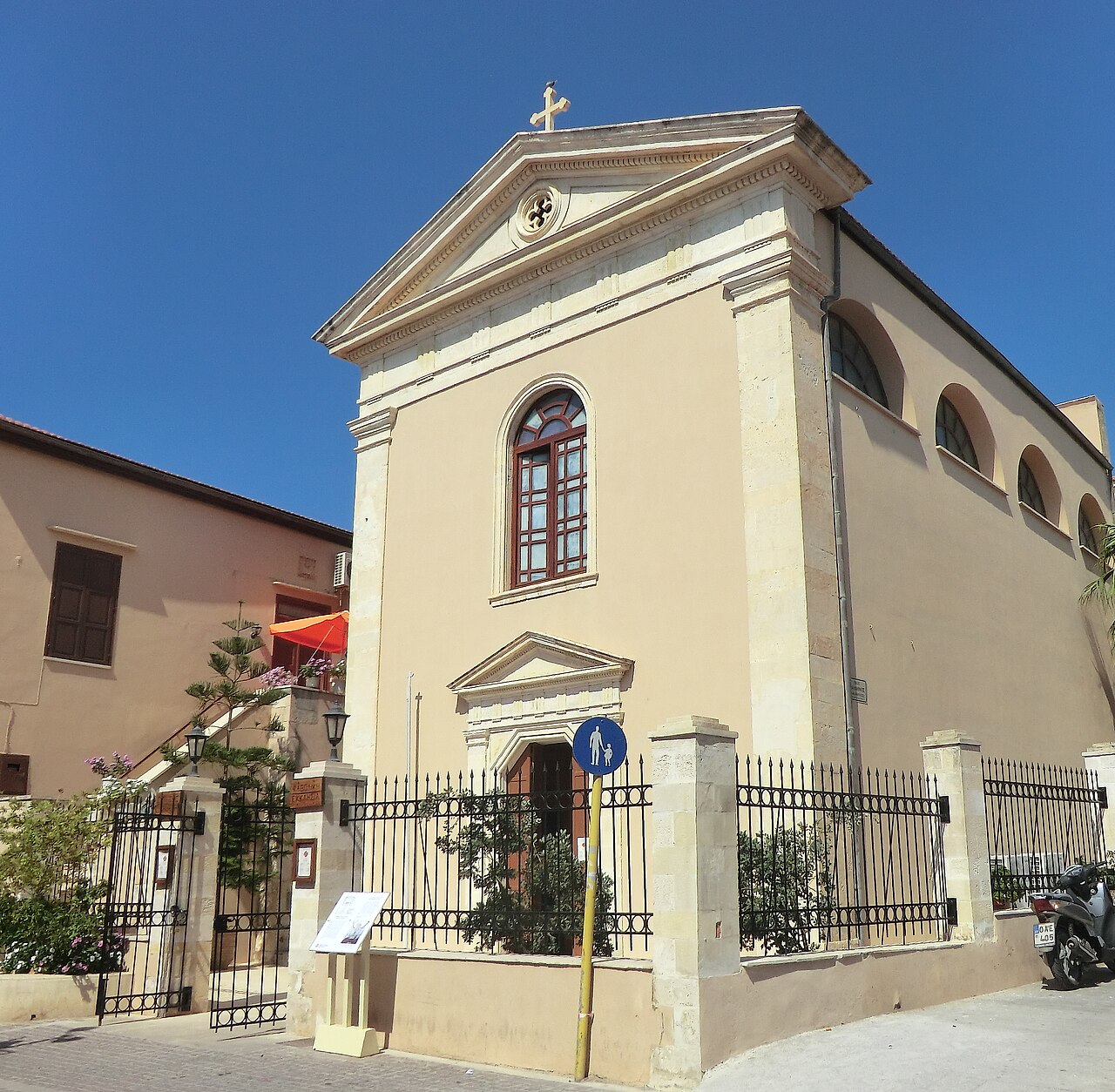 Foto fra Rethymnon, Hellas – L'église catholique de Réthymnon