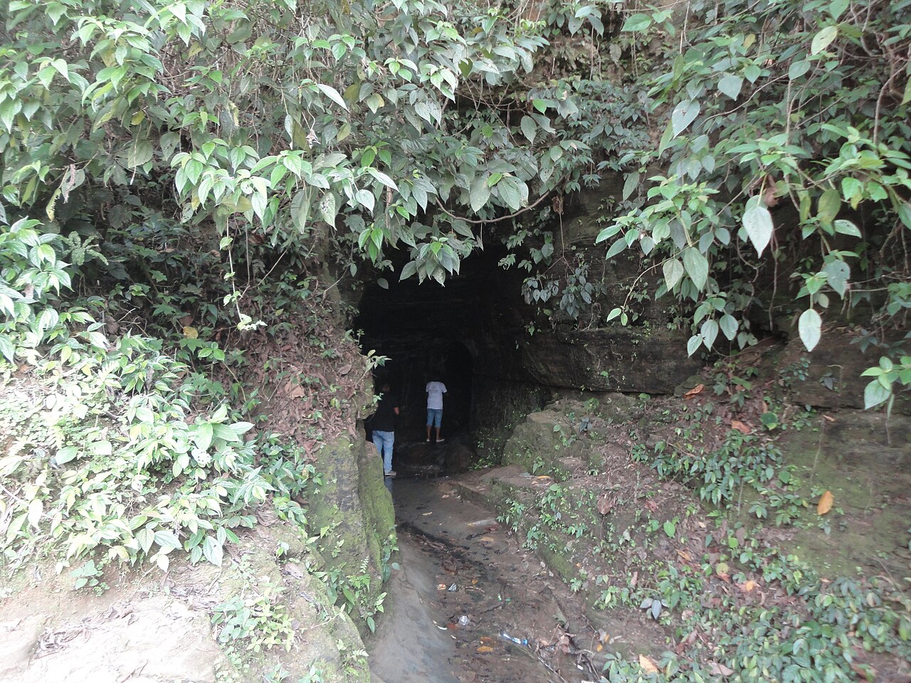 Foto fra Bangladesh – Matai Hakor cave of Alutila
