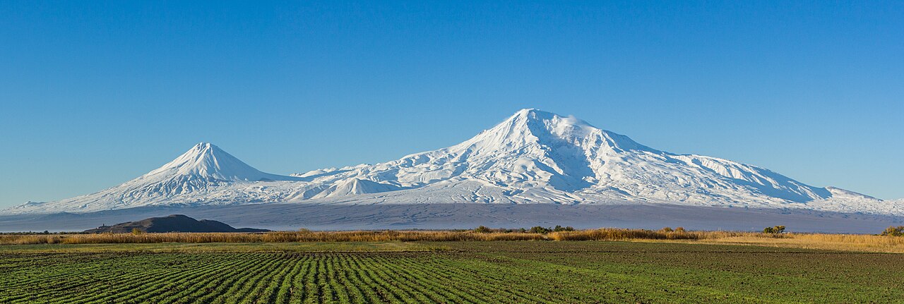 Foto fra Armenia – Mount Ararat and the Araratian plain ()