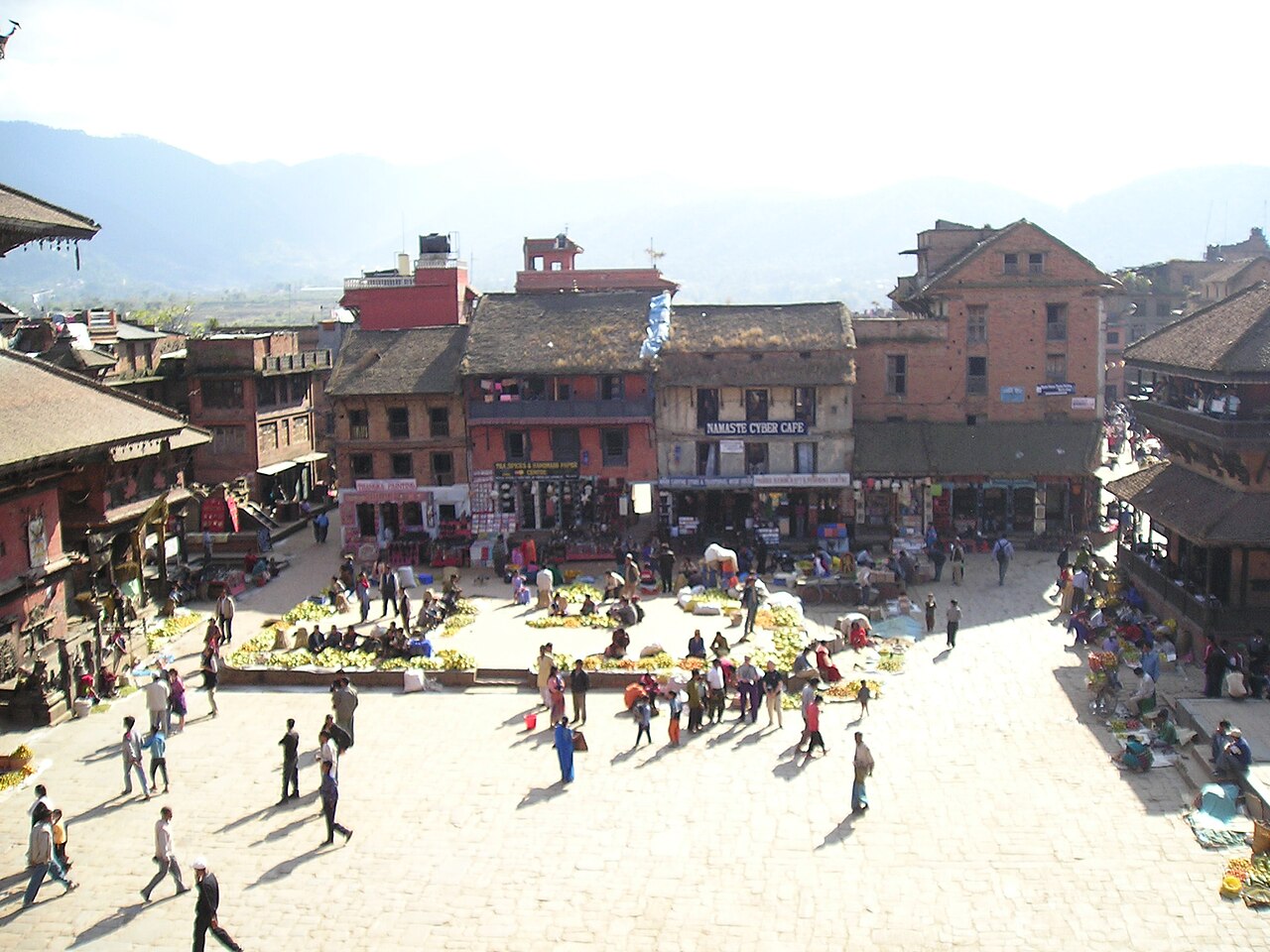 Foto fra Bhaktapur, Nepal – Bhaktapur-city-centre-large