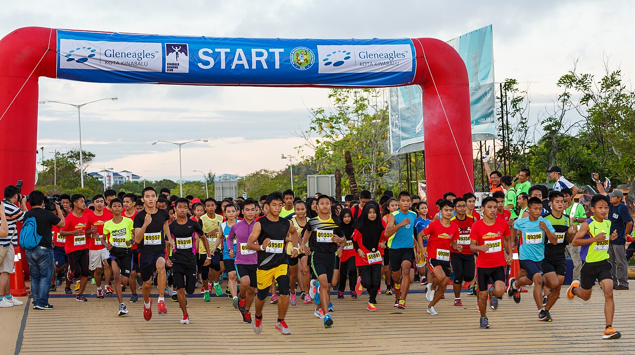 Foto fra Sabah, Malaysia – Kota-Kinabalu Sabah Borneo-International-Marathon--03
