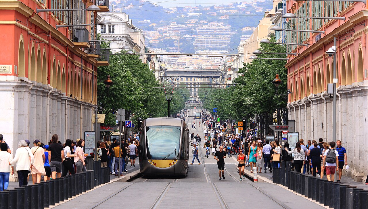 Foto fra Nice, Frankrike – Avenue Jean Medecin Nice
