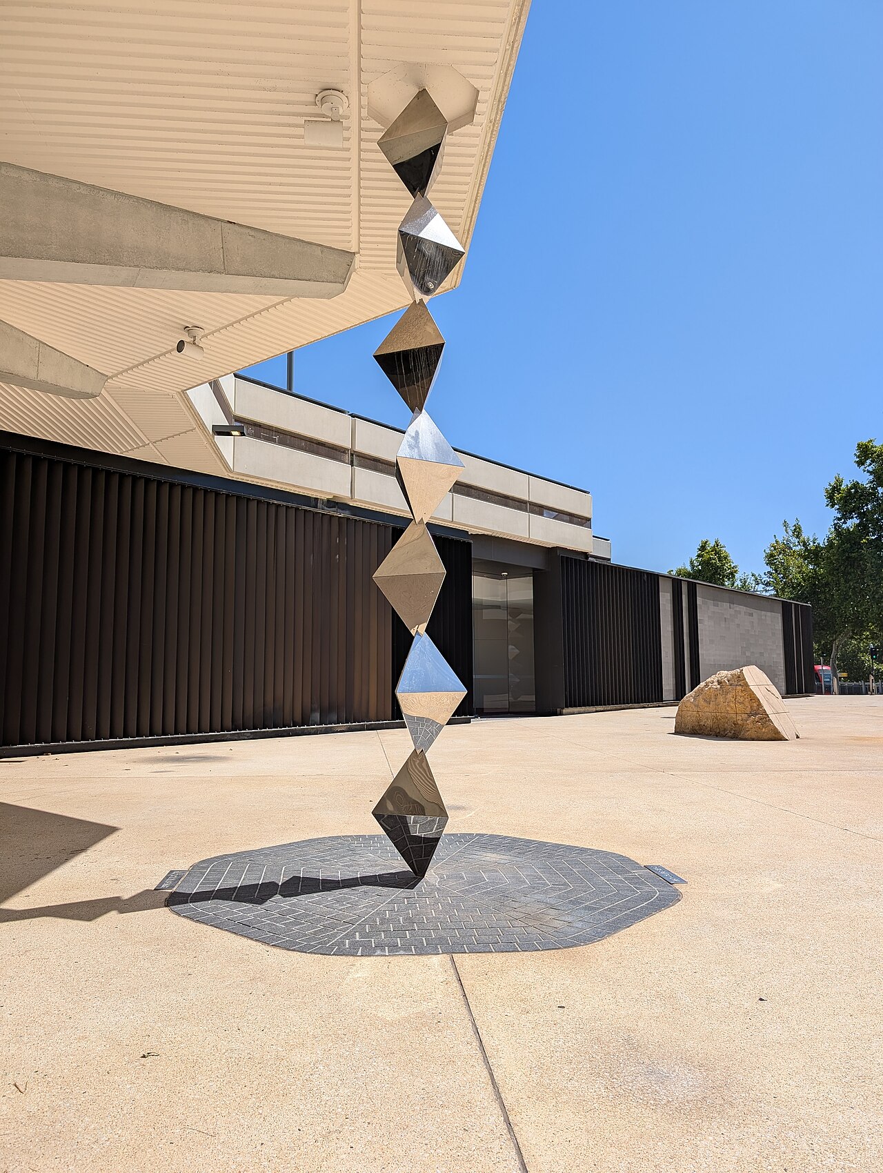 Foto fra Adelaide - Festival Centre, Australia – Flugelman Sculpture No. 2