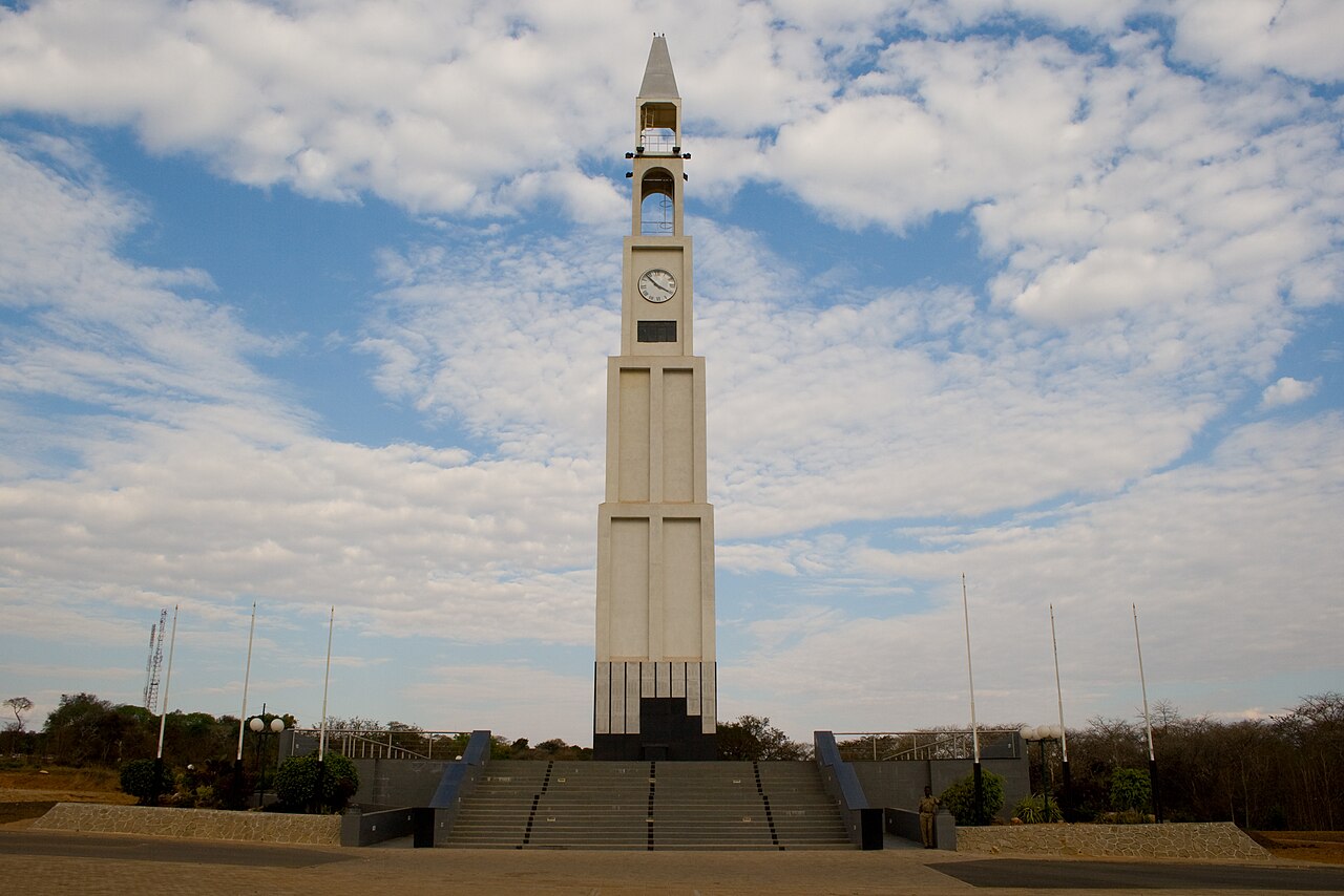 Foto fra Lilongwe, Malawi – K.a.r-.clocktower-in-lilongwe