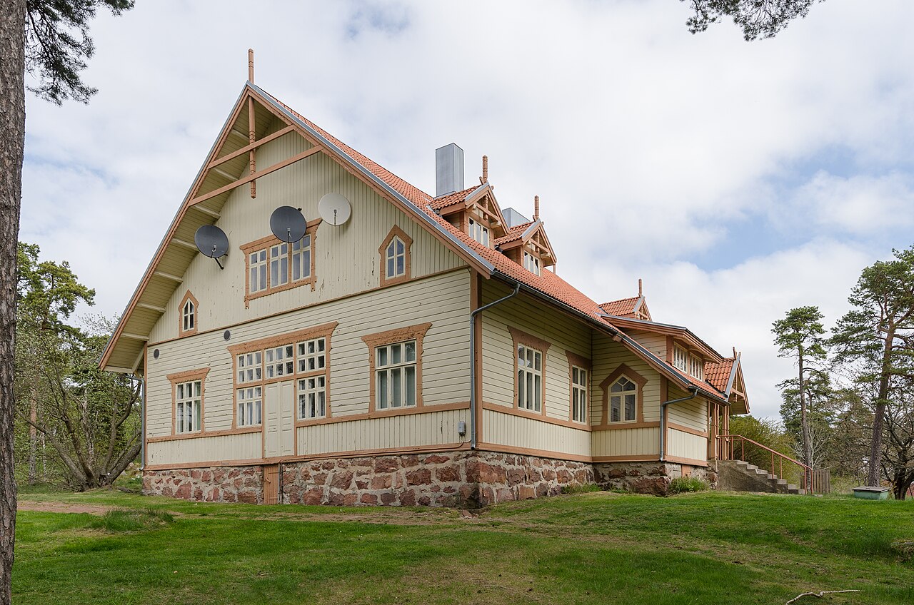 Foto fra Åland, Finland – Doktorsvillan May 03