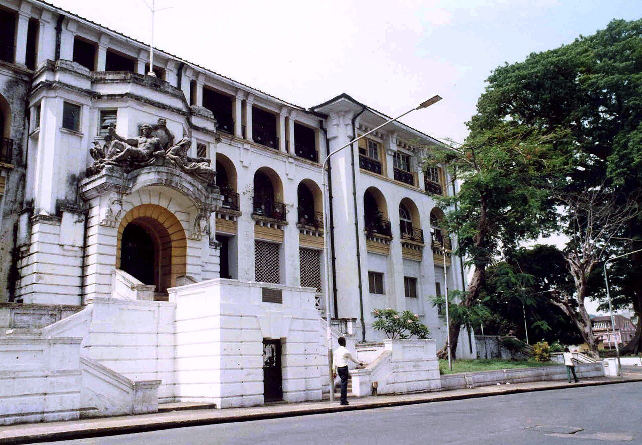Foto fra Freetown, Sierra Leone – Freetown Court 1984