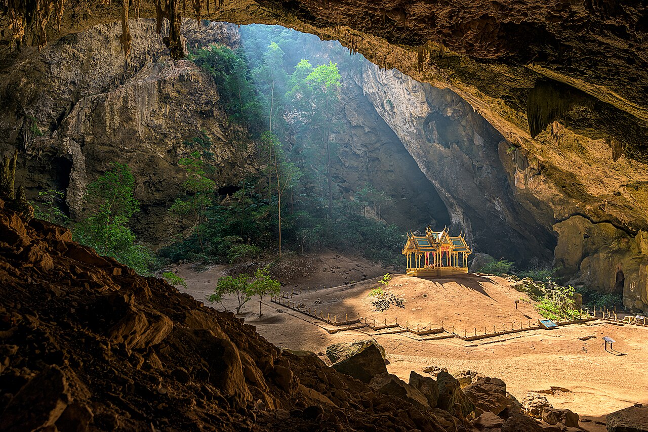 Foto fra Thailand – 01-พระที่นั่งคูหาคฤหาสน์