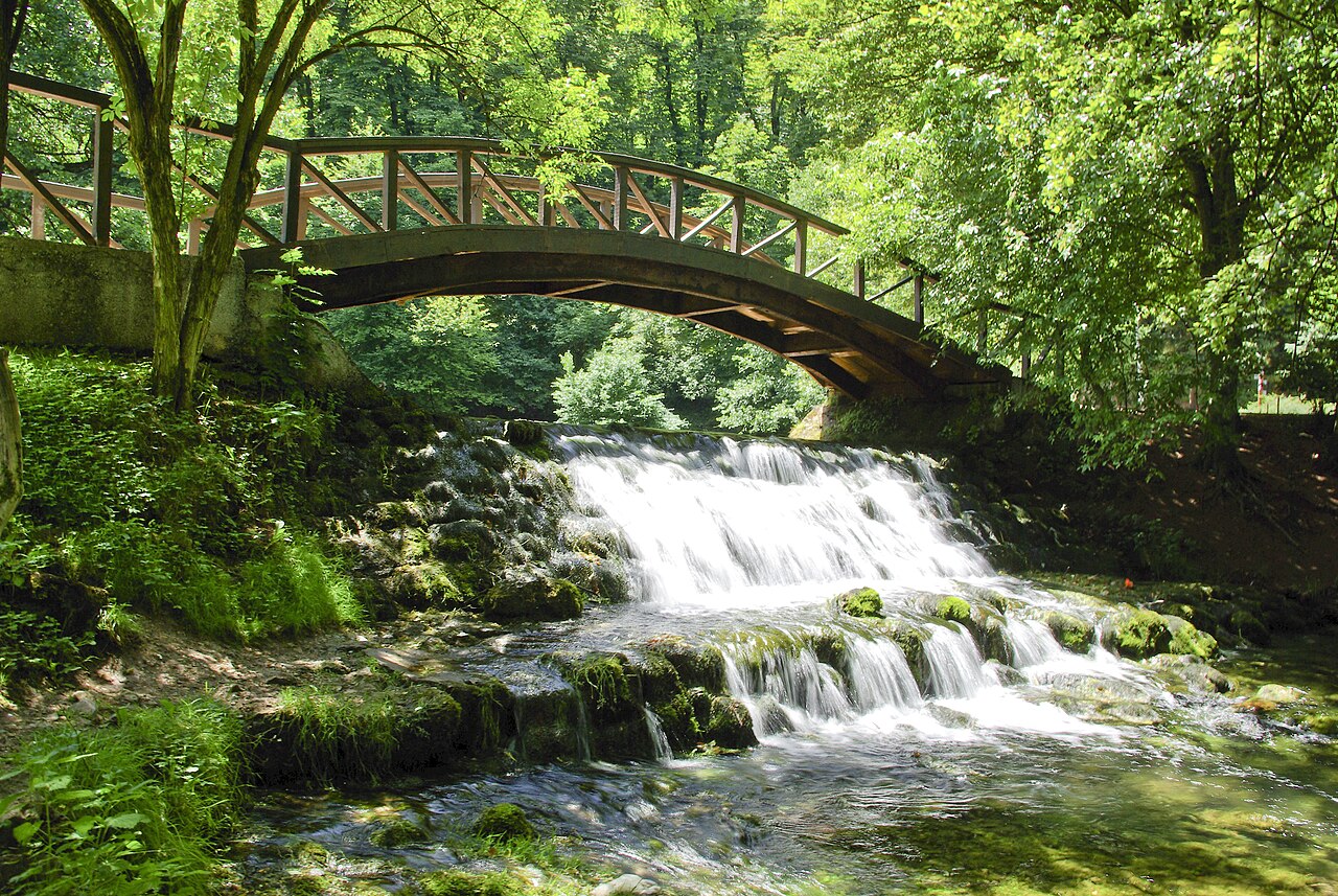 Foto fra Sarajevo, Bosnia-Hercegovina – Bridge on Vrelo Bosne