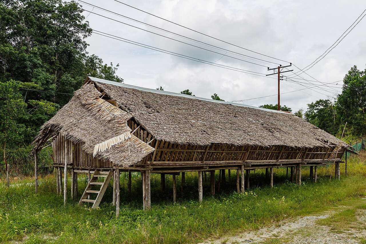 Foto fra Sabah, Malaysia – Kanibongan Sabah Longhouse-01