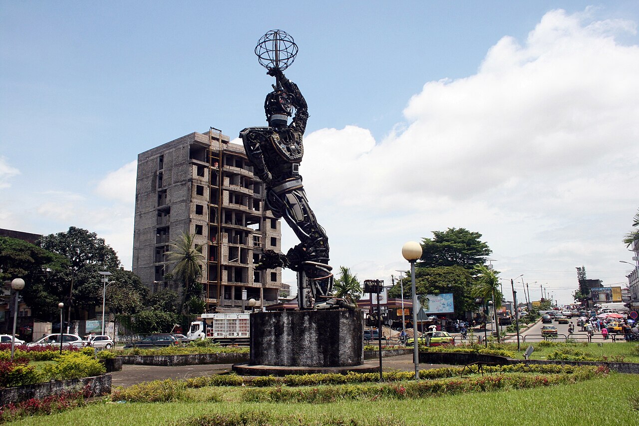Foto fra Douala, Kamerun – La Nouvelle Liberté 3