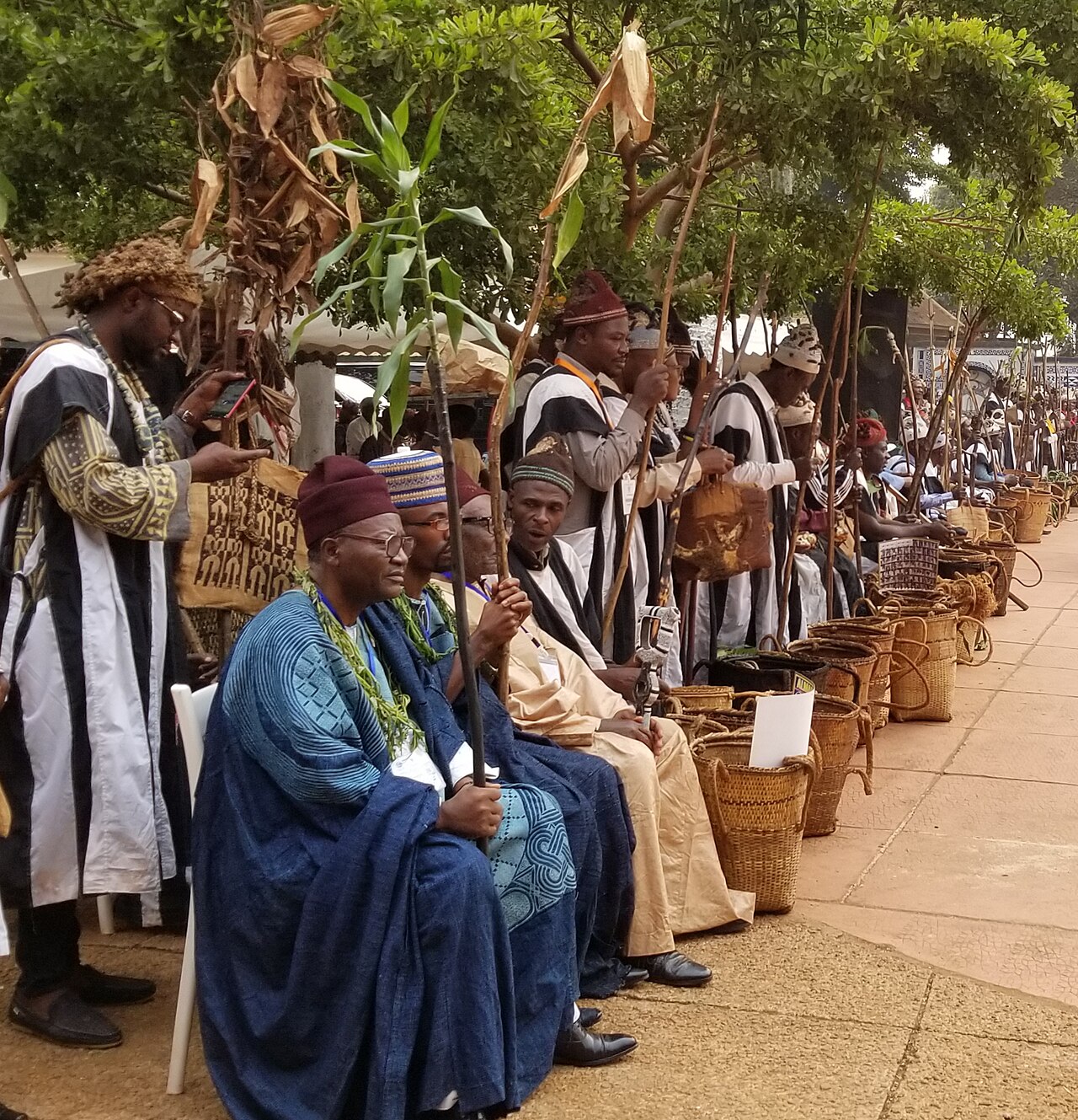 Foto fra Foumban, Kamerun – Foumban Chiefs Rollcall