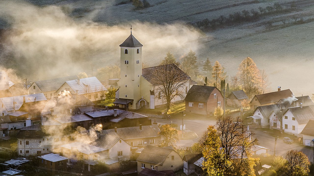 Foto fra Slovakia – Kostol sv. Vavrinca, Zliechov