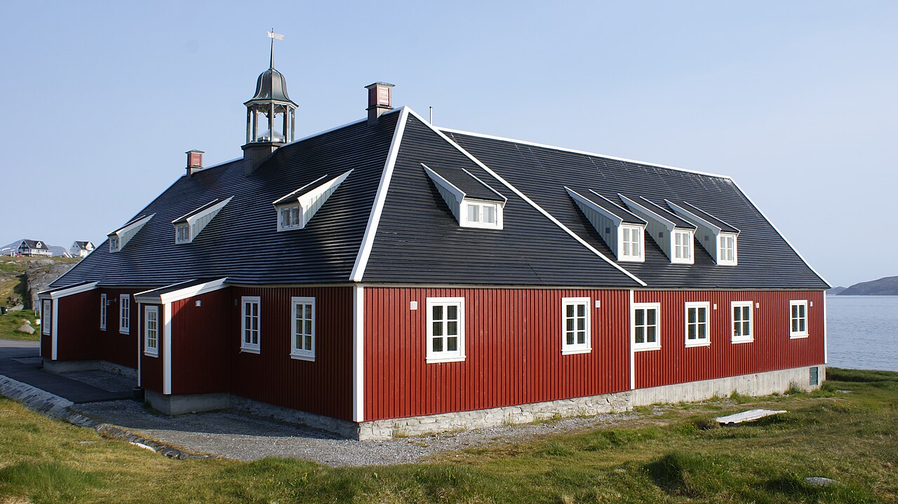Foto fra Nuuk, Grønland – Nuuk-moravian-brethren-herrnhut-huset-nuup-kangerlua