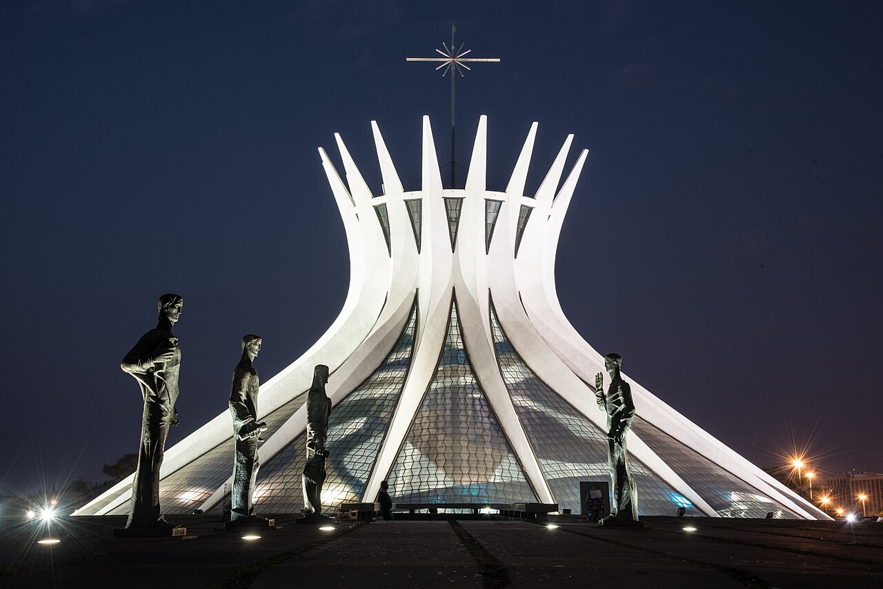 Foto fra Brasilia – Catedral1 Rodrigo Marfan