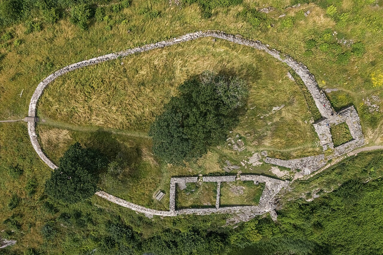 Foto fra Bornholm, Danmark – Lilleborg asv2024-07 img4