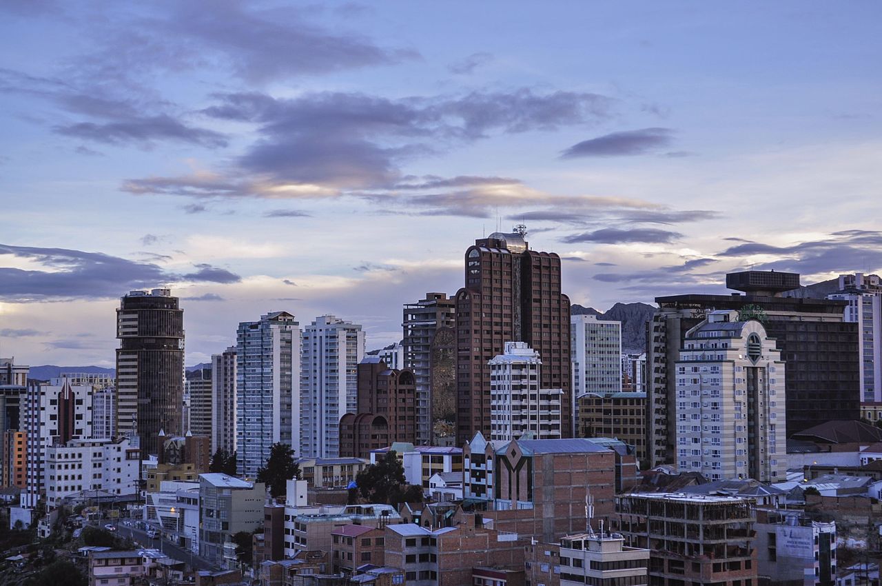 Foto fra La Paz, Bolivia – Centro de La Paz al atardecer