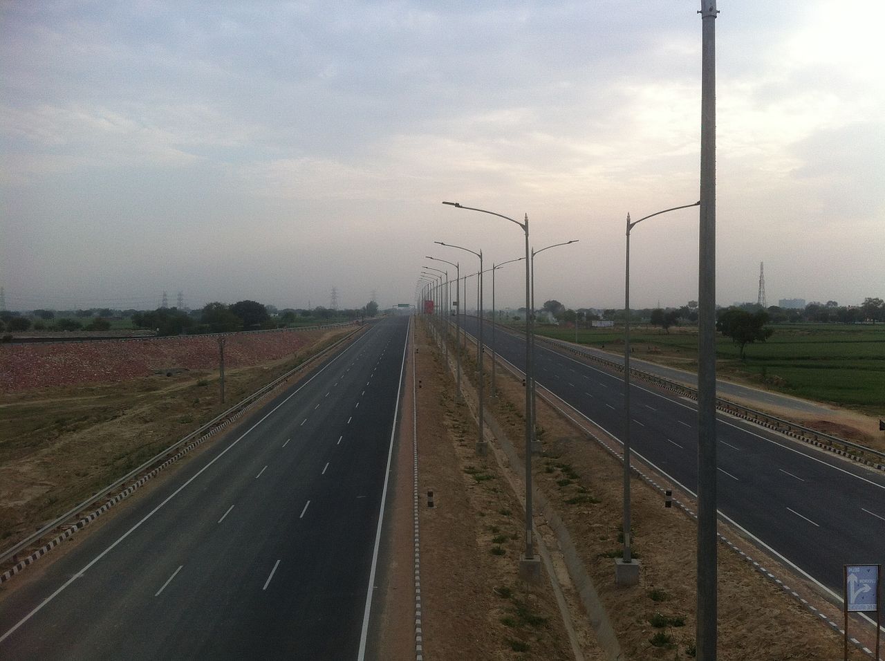 Foto fra Agra, India – Agra-Inner-Ring-Road02