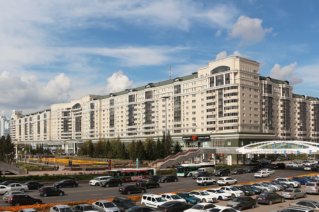 Foto fra Astana, Kasakhstan – Building on Nurjol Bulvar